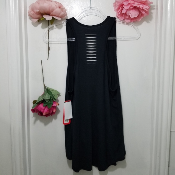 Sublime Tank Top - Picture 6 of 7